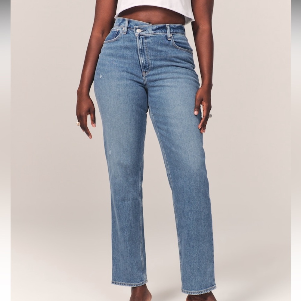 Cross over jeans